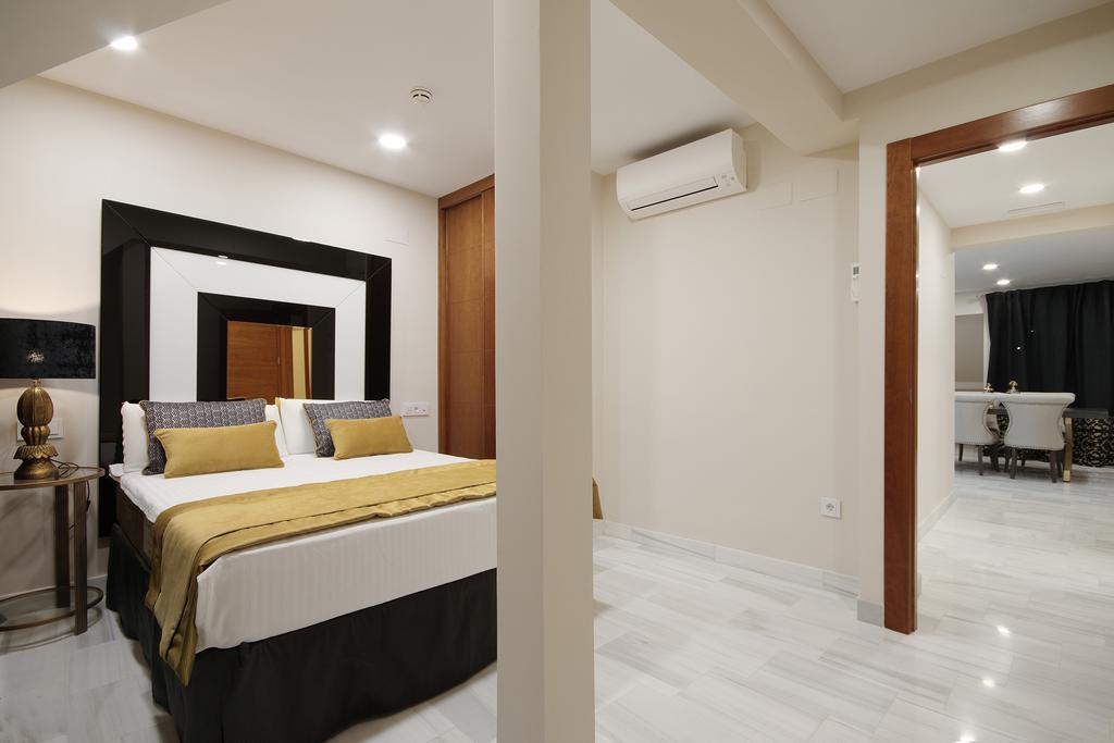 Suites Gran Via Capilla Real Granada Eksteriør bilde