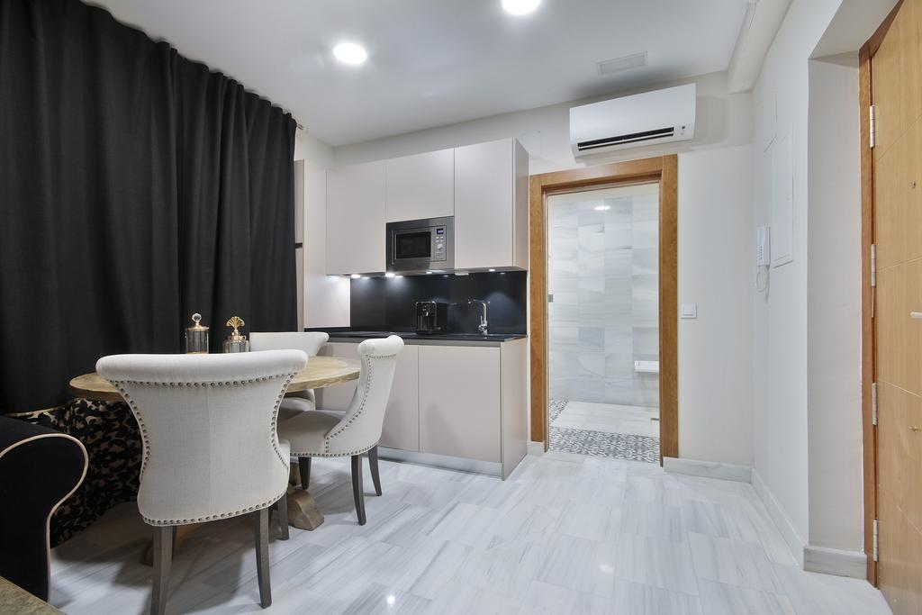 Suites Gran Via Capilla Real Granada Eksteriør bilde