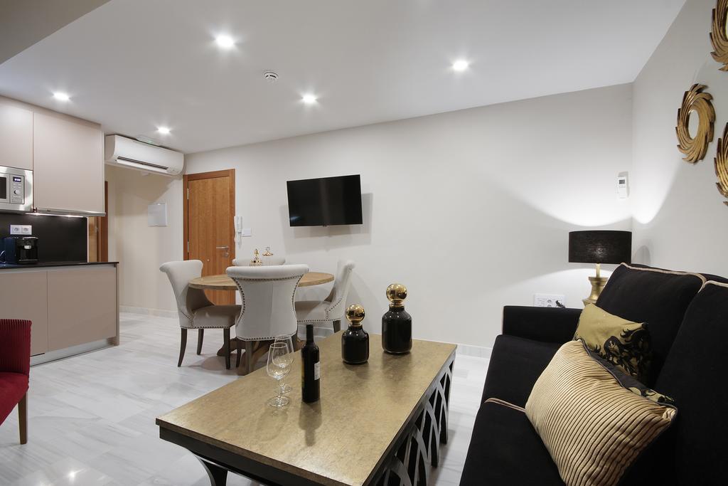 Suites Gran Via Capilla Real Granada Eksteriør bilde
