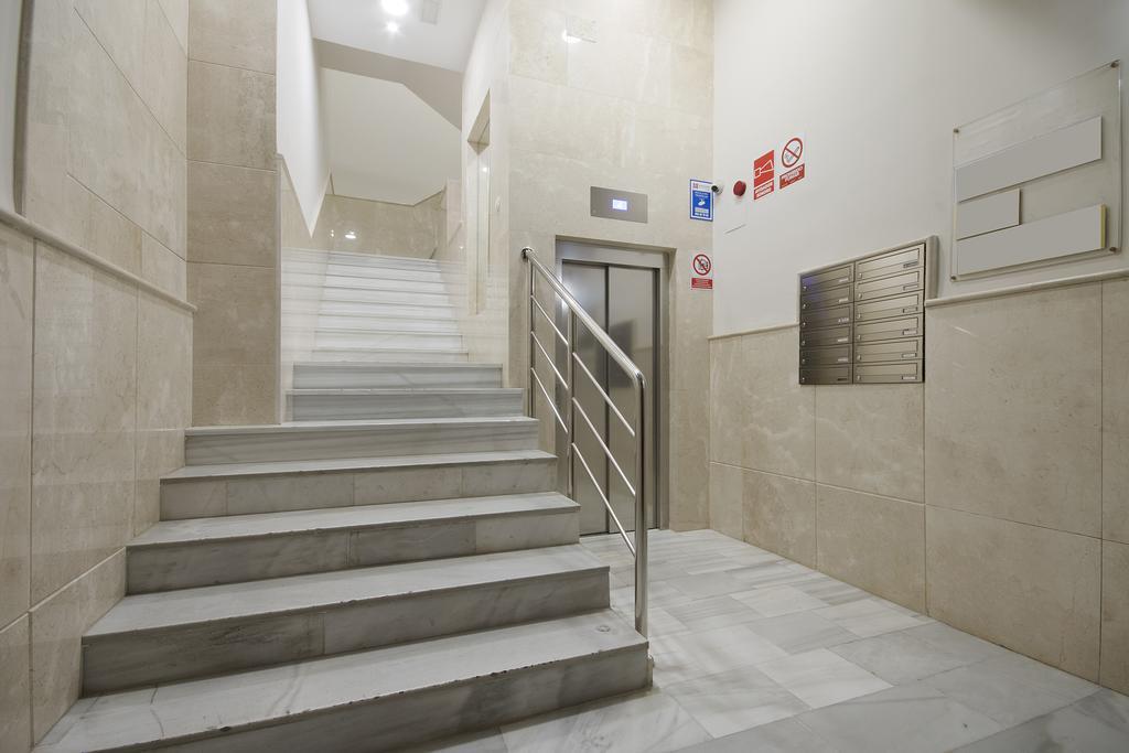 Suites Gran Via Capilla Real Granada Eksteriør bilde